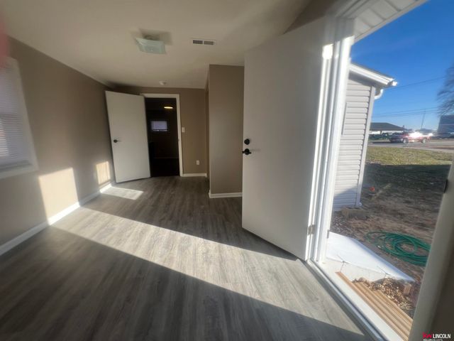 2345 N Chester Street, Lincoln, NE 68521