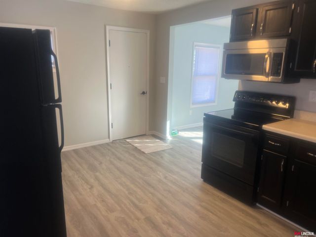 2345 N Chester Street, Lincoln, NE 68521