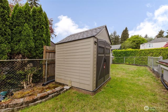 1125 S National Avenue, Bremerton, WA 98312
