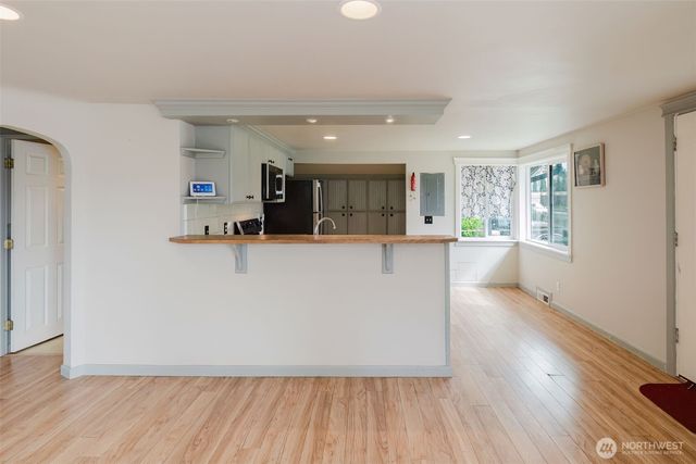 1125 S National Avenue, Bremerton, WA 98312