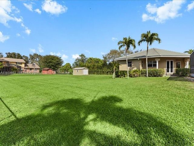 12343 NW 19th St, Plantation, FL 33323