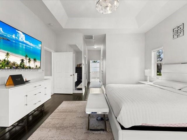 12343 NW 19th St, Plantation, FL 33323