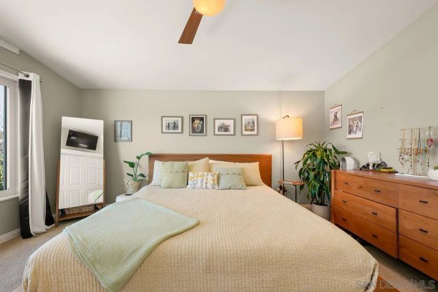 6209 Amber Lake Ave, San Diego, CA 92119