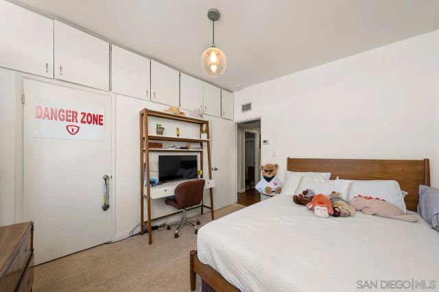 6209 Amber Lake Ave, San Diego, CA 92119