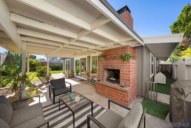 6209 Amber Lake Ave, San Diego, CA 92119