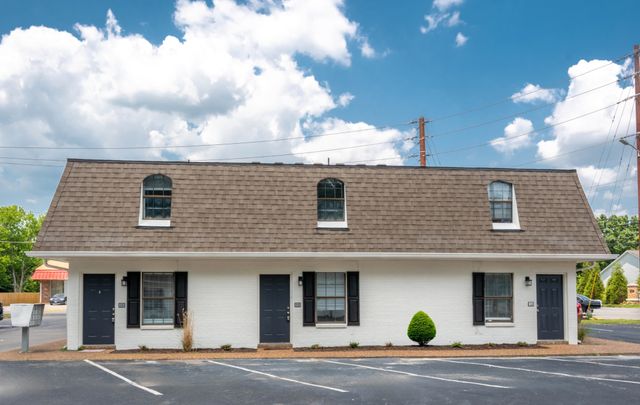 324 Walton Ferry Rd Apt 9, Hendersonville, TN 37075