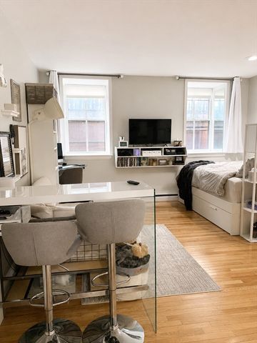 42 W Newton St 3B, Boston, MA 02118