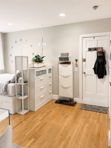 42 W Newton St 3B, Boston, MA 02118