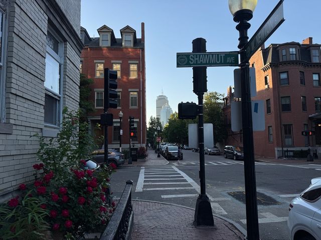 42 W Newton St 3B, Boston, MA 02118