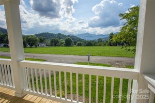32 Bright Street, Waynesville, NC 28786