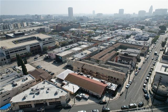 980 Yale, Los Angeles, CA 90012