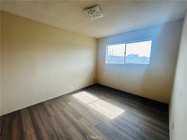 980 Yale, Los Angeles, CA 90012