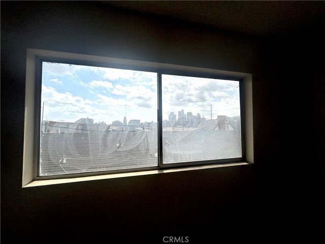 980 Yale, Los Angeles, CA 90012