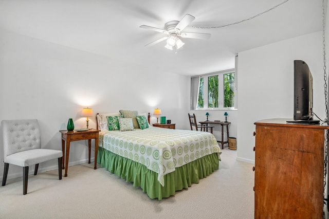 223 Atlantic Avenue D2, Palm Beach, FL 33480