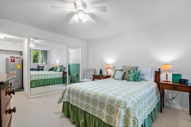 223 Atlantic Avenue D2, Palm Beach, FL 33480