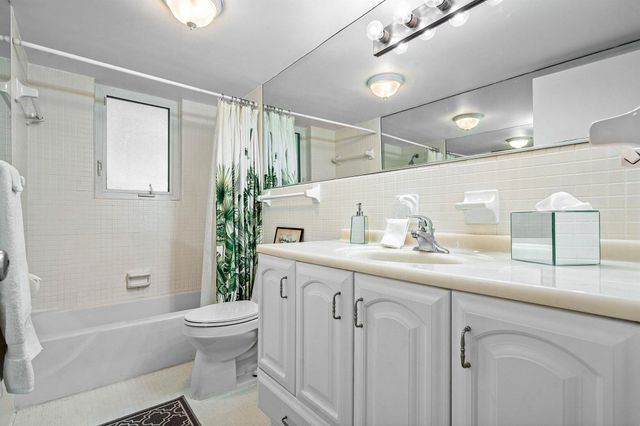 223 Atlantic Avenue D2, Palm Beach, FL 33480