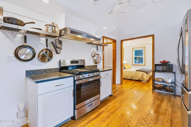 414 Roosevelt Avenue, Oakhurst, NJ 07755