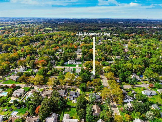 414 Roosevelt Avenue, Oakhurst, NJ 07755