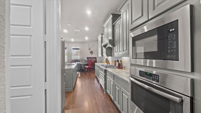 18519 Spellman Ridge Drive, Tomball, TX 77377