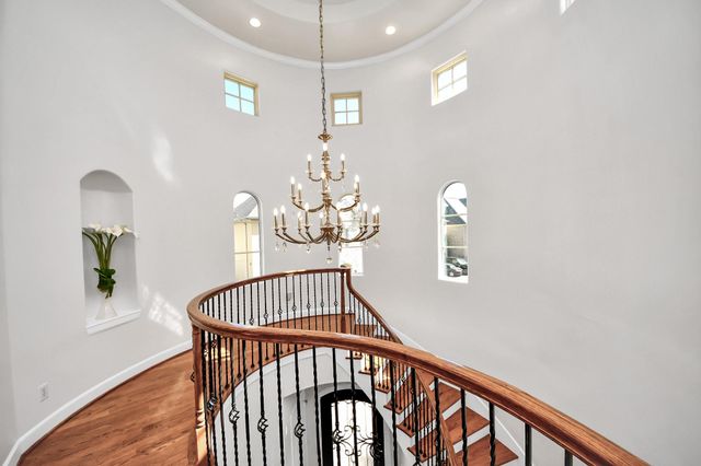 6302 Hermann Lake Drive, Houston, TX 77021