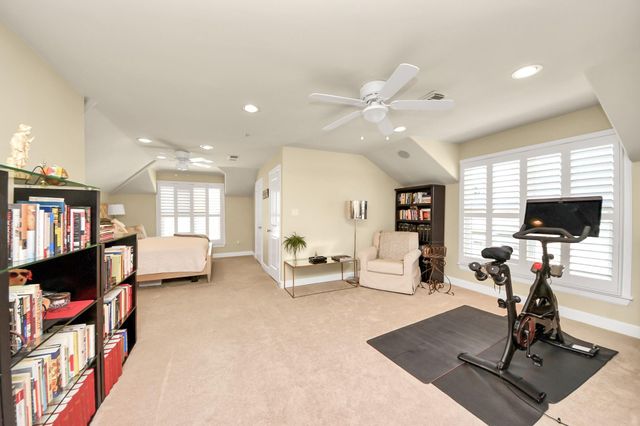 6302 Hermann Lake Drive, Houston, TX 77021