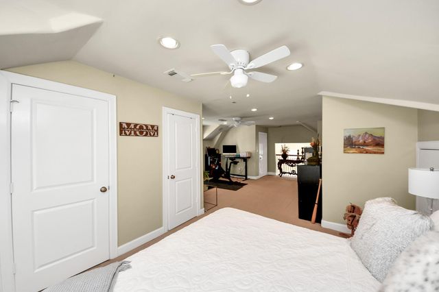 6302 Hermann Lake Drive, Houston, TX 77021