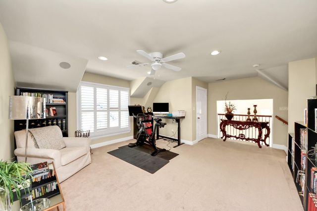 6302 Hermann Lake Drive, Houston, TX 77021