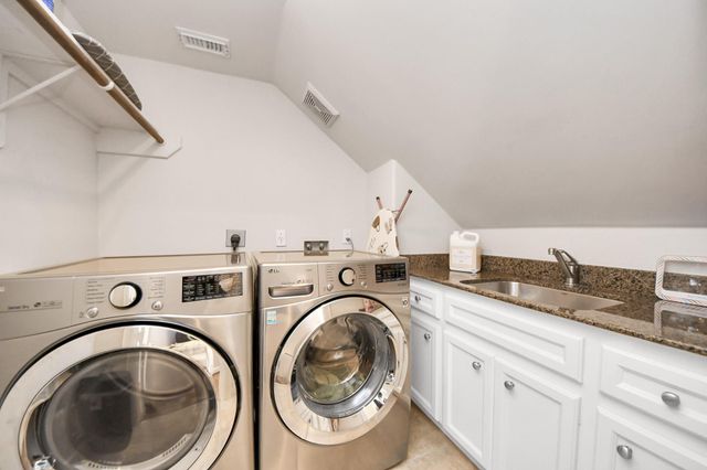 6302 Hermann Lake Drive, Houston, TX 77021