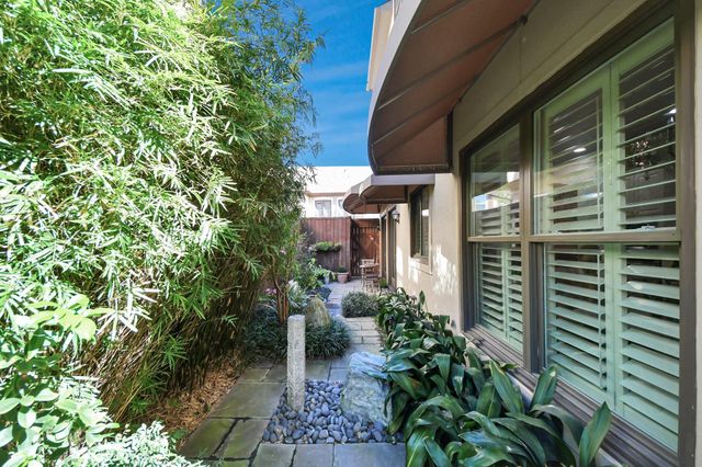 6302 Hermann Lake Drive, Houston, TX 77021