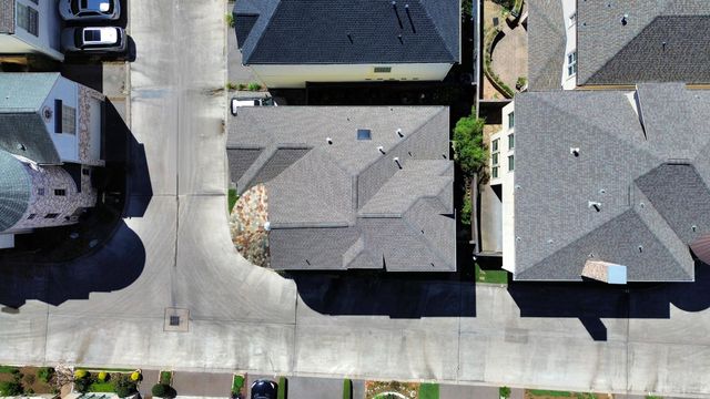 6302 Hermann Lake Drive, Houston, TX 77021