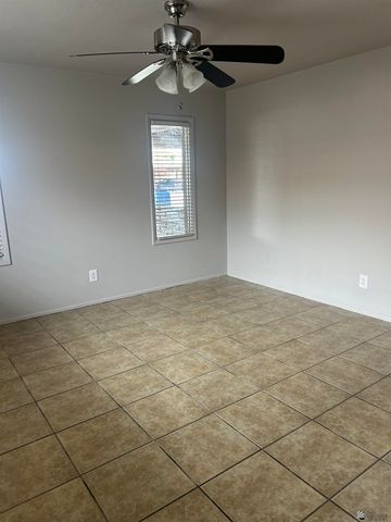 143 W 27 Pl, Yuma, AZ 85365