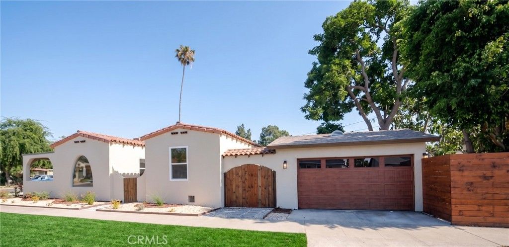 2391 Fashion Ave, Long Beach, CA 90810 — photo 5
