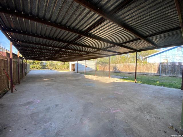 319 Vine, San Antonio, TX 78210