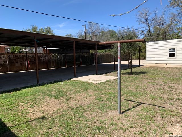 319 Vine, San Antonio, TX 78210