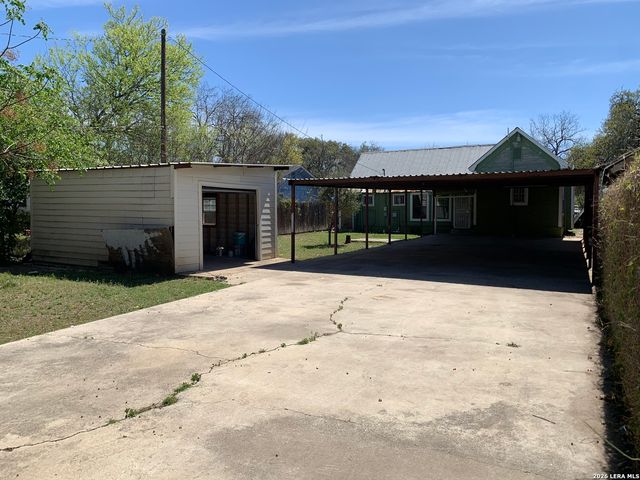 319 Vine, San Antonio, TX 78210