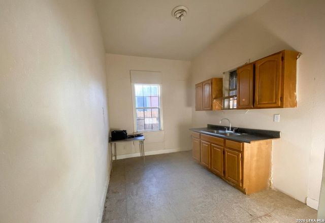 319 Vine, San Antonio, TX 78210