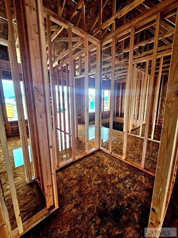 1639 Sandbar Street, Idaho Falls, ID 83404