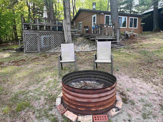 5006 Lake Point Drive, Harrison, MI 48625
