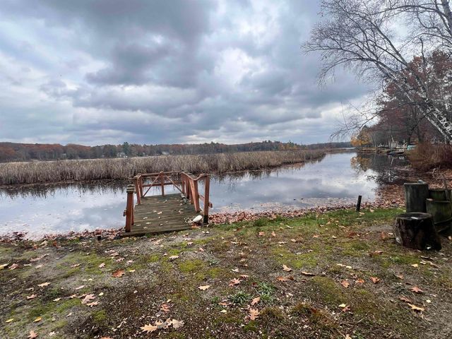 5006 Lake Point Drive, Harrison, MI 48625