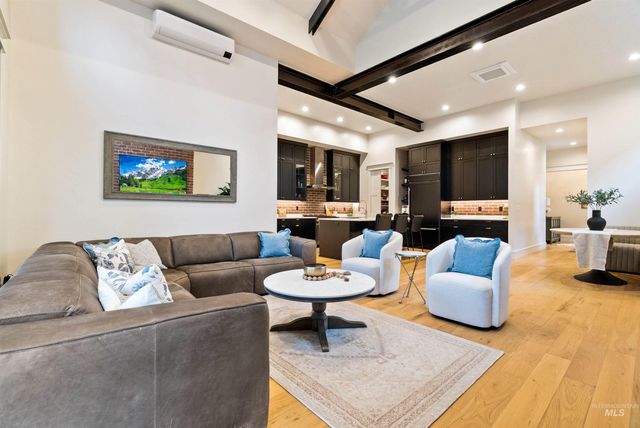 241 S Steel Farm Ave, Eagle, ID 83616