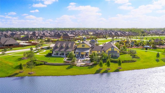 1615 Forest Mist Drive, Missouri City, TX 77459