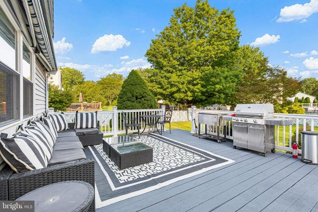 907 EDINBURG RD, Trenton, NJ 08690
