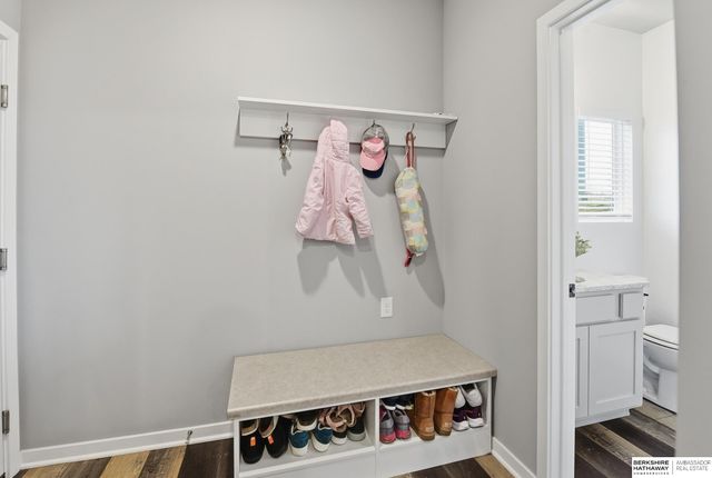 17706 Rampart Street, Omaha, NE 68136