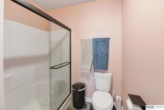 17706 Rampart Street, Omaha, NE 68136