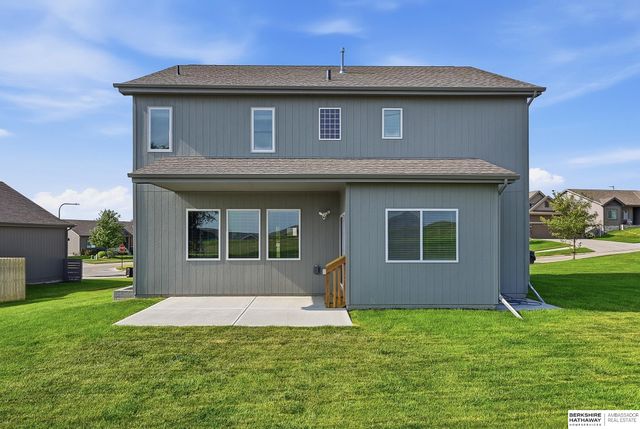 17706 Rampart Street, Omaha, NE 68136