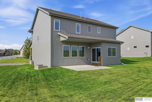 17706 Rampart Street, Omaha, NE 68136