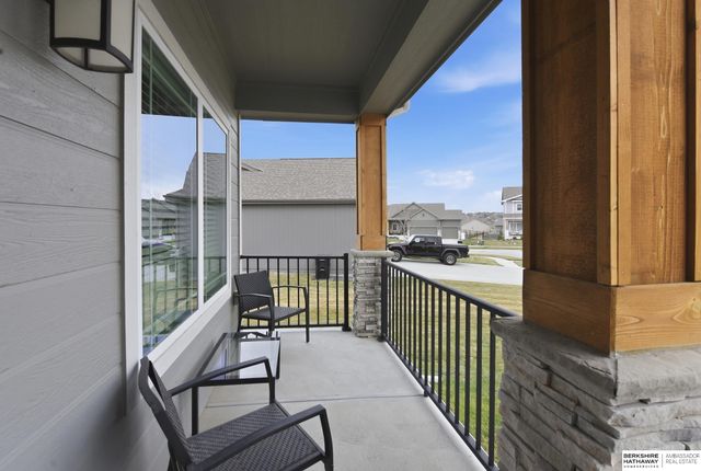 17706 Rampart Street, Omaha, NE 68136