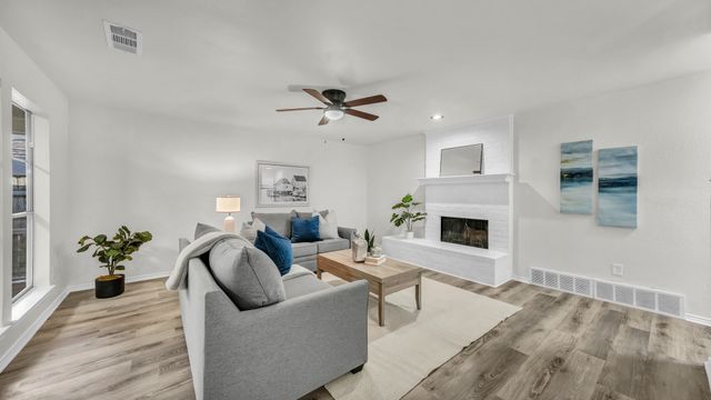 6436 Brookhaven Trail, Fort Worth, TX 76133