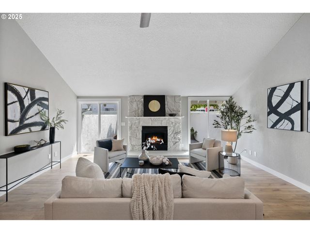 3240 Ne 29TH St, Gresham, OR 97030