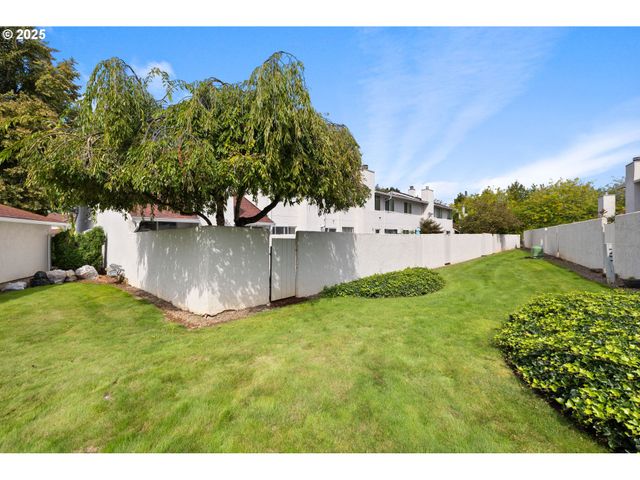 3240 Ne 29TH St, Gresham, OR 97030